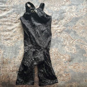 TYR Women's Avictor Closed Back Swimsuit - Supernova